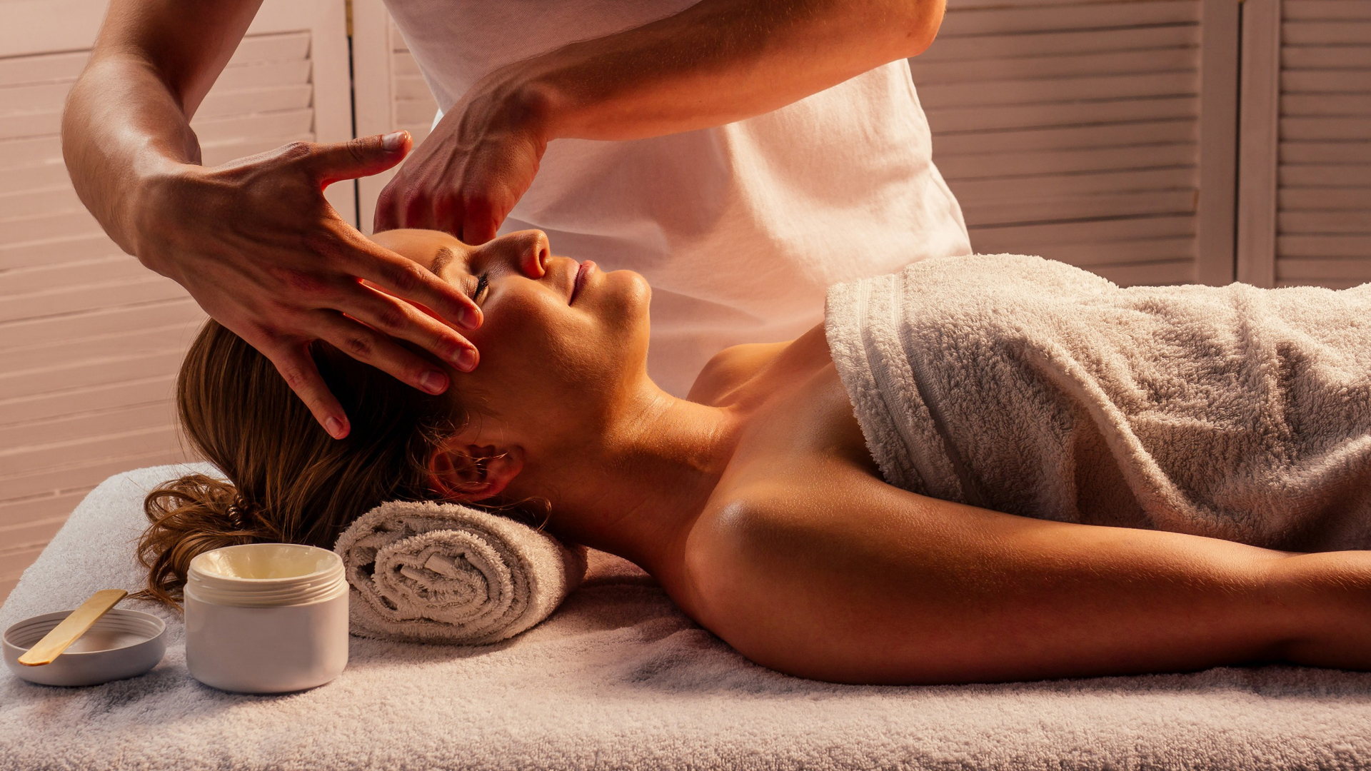 Ayurvedic Massages and Treatments in the UAE