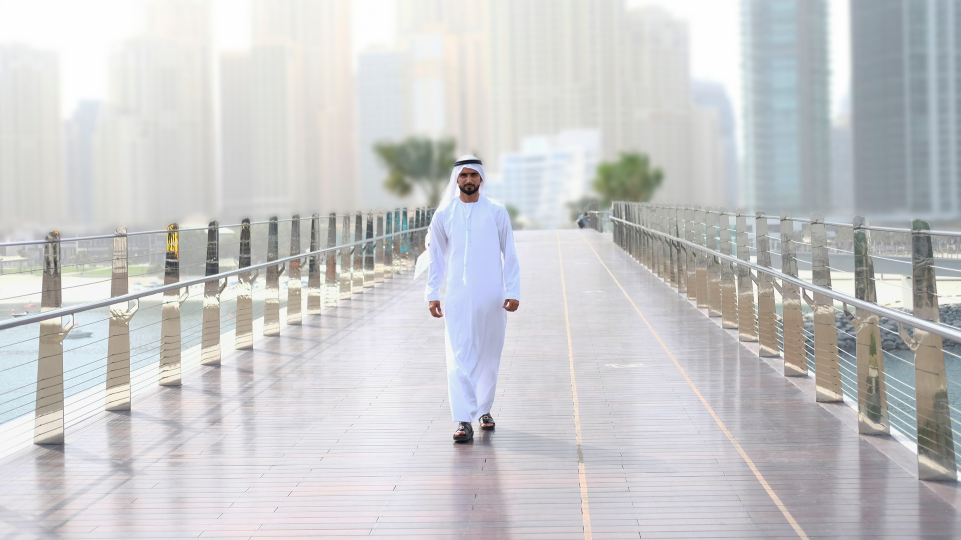 Traditional Dress and Customs in the UAE