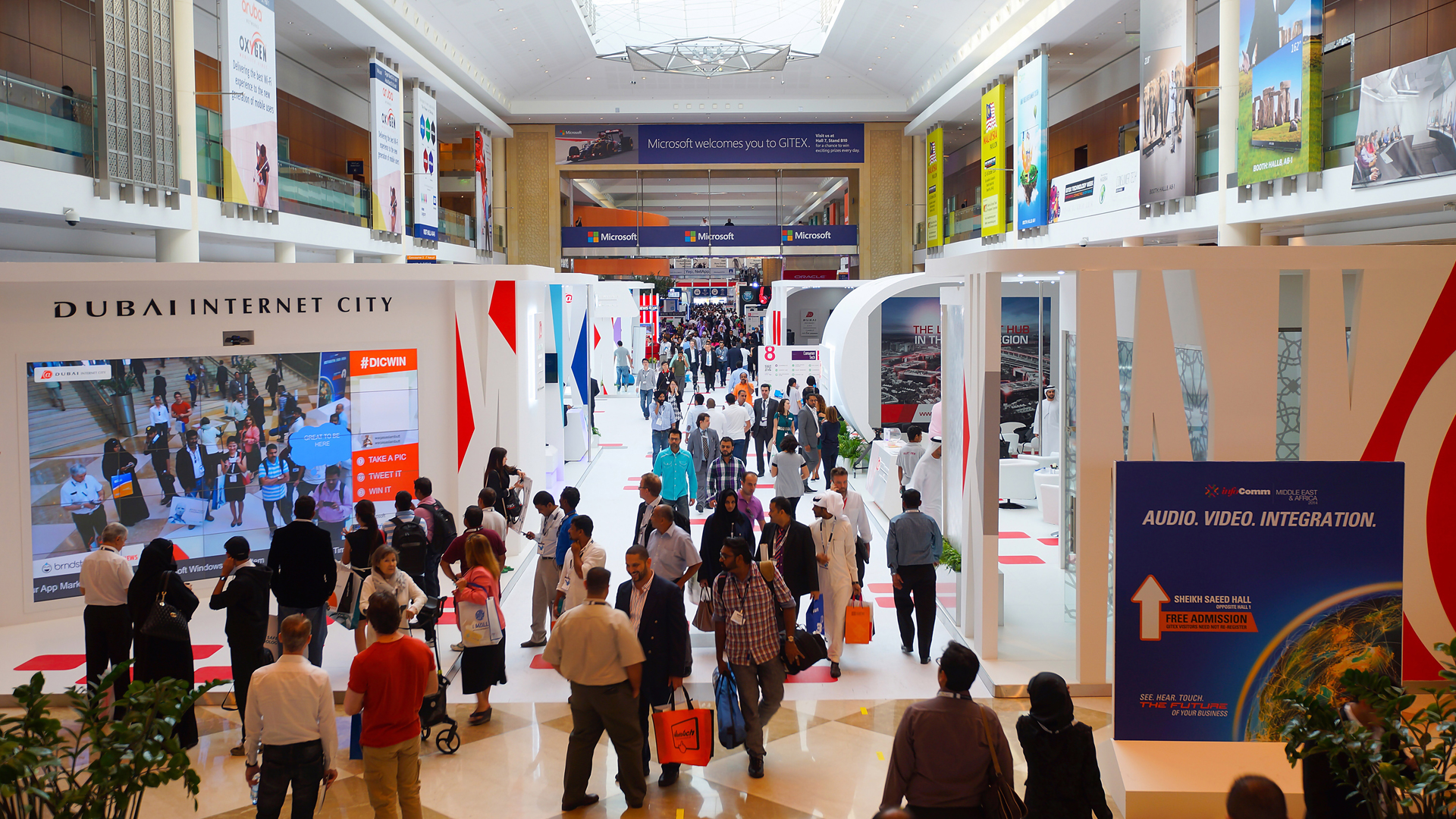 Tips for Finding and Attending the Best Events in the UAE