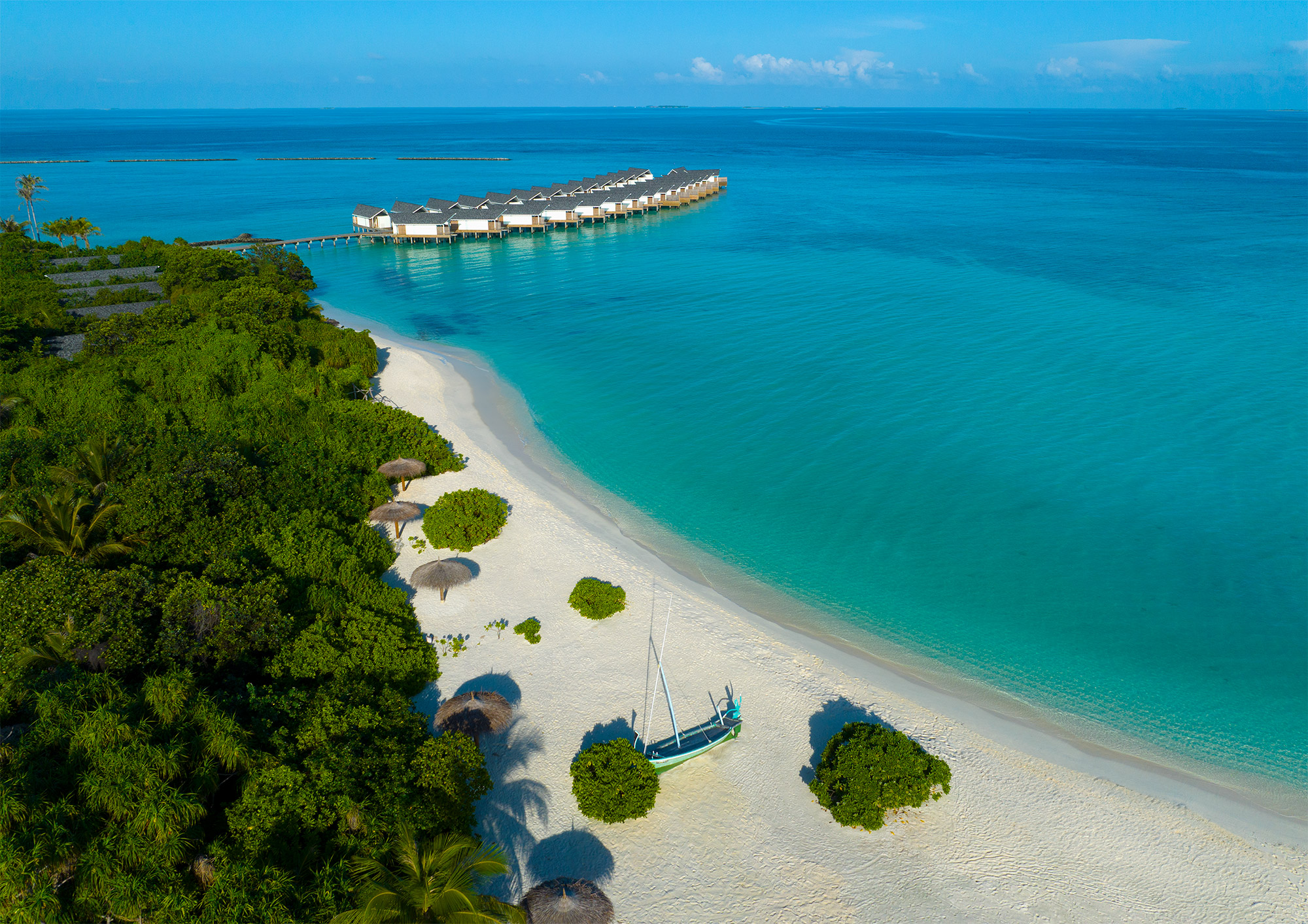 RAAYA by ATMOSPHERE - Aerial Island and Water Villas
